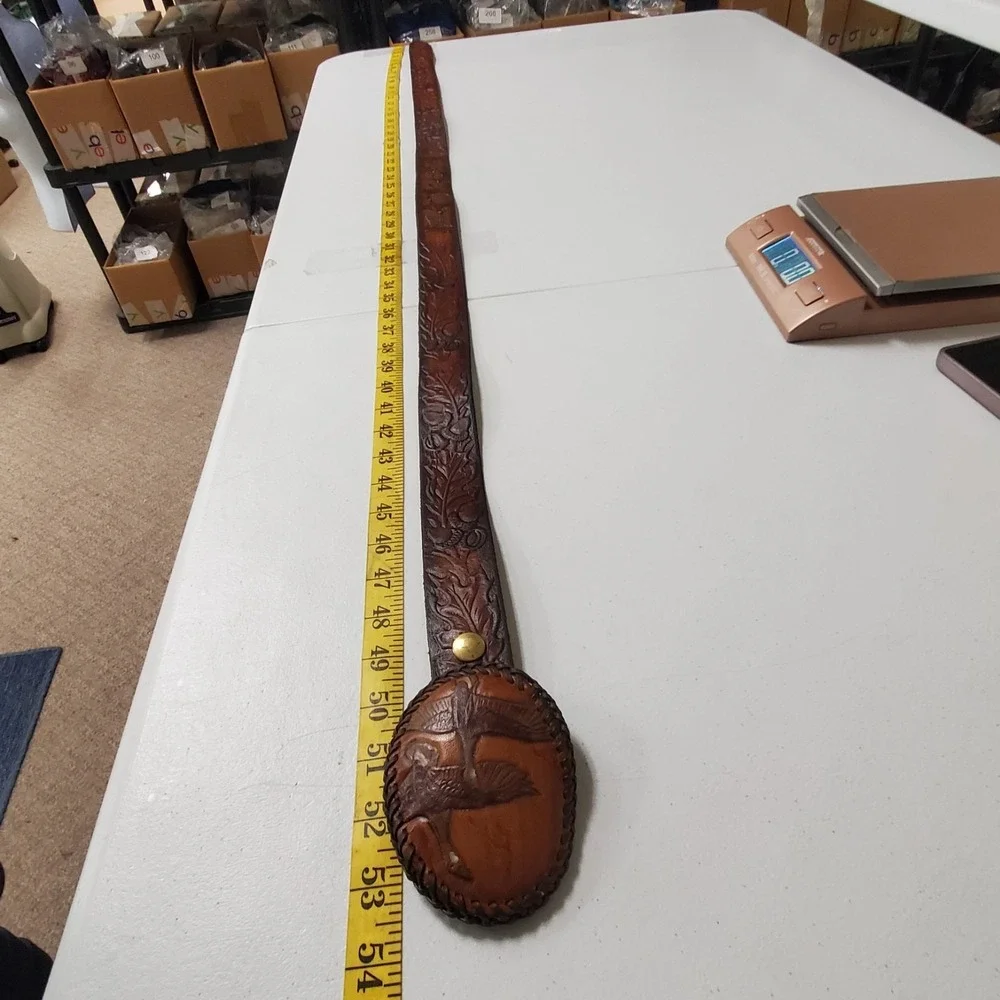 Phoenix‎ Canadian Tooled Leather Brown Leaf Acorn Geese Mens Belt Size 44 Woven